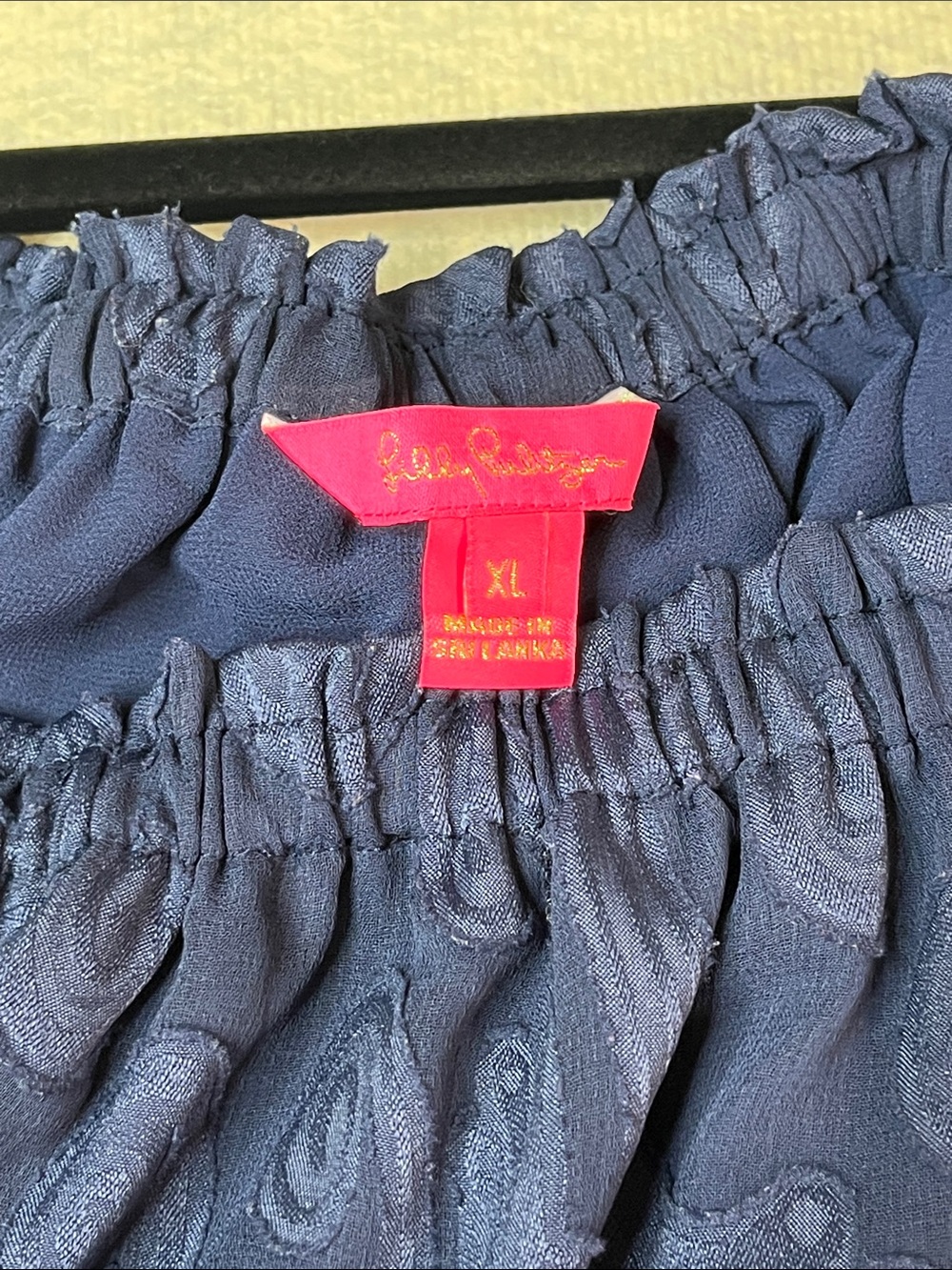 Lily Pulitzer-“Nevie” Women's Navy Off-Shoulder Textured Blouse-XL - Picture 3 of 6